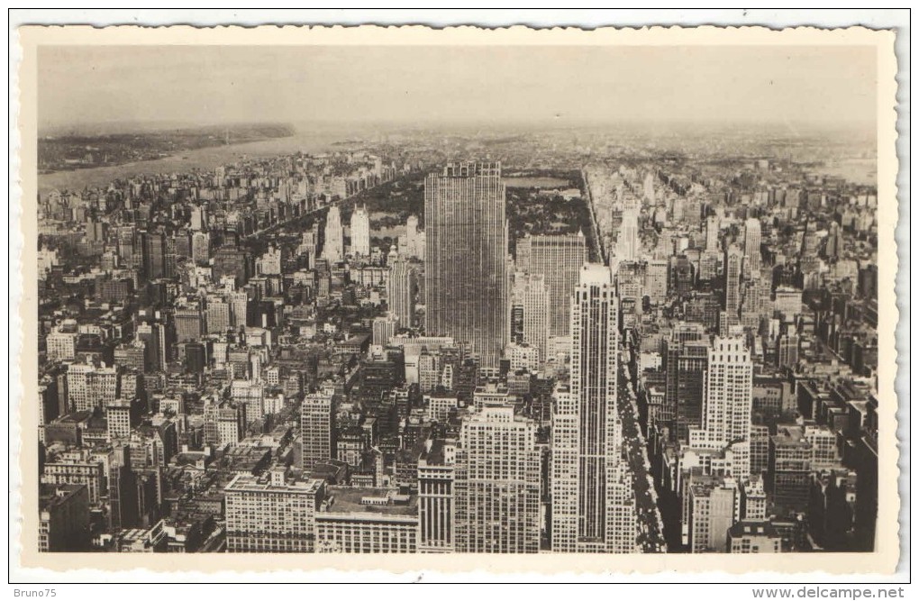 North View From The Empire State Building, New York City - Multi-vues, Vues Panoramiques