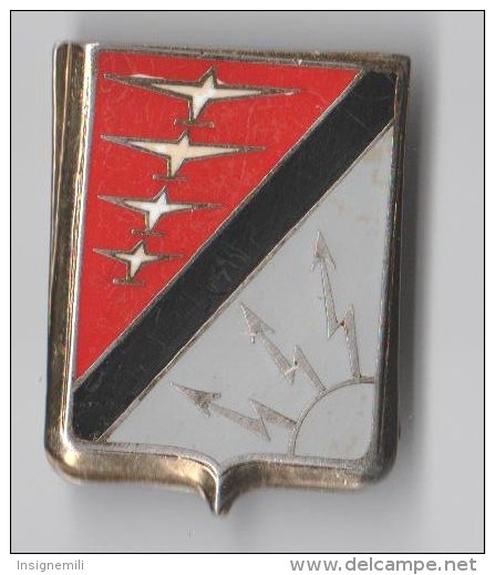 INSIGNE BA 902 BASE AERIENNE CONTREXEVILLE, Noir Et Gris - DRAGO PARIS A 544 - SANS ATTACHE - Armée De L'air