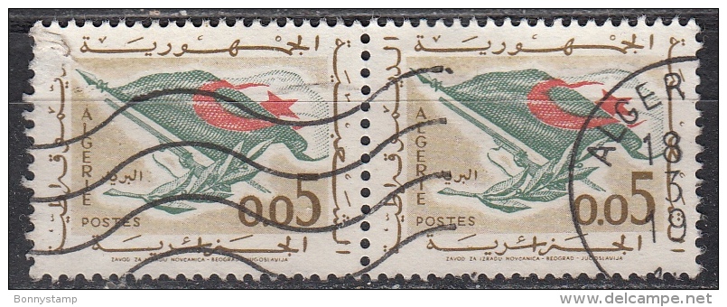 Algeria, 1963 - 5c Flag, Rifle, Olive Branch, Coppia - Nr.296 Usato° - Algeria (1962-...)