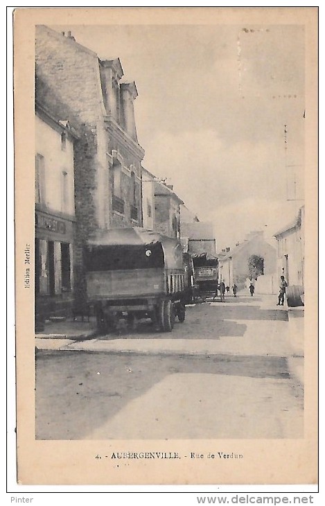 AUBERGENVILLE - Rue De Verdun - Aubergenville