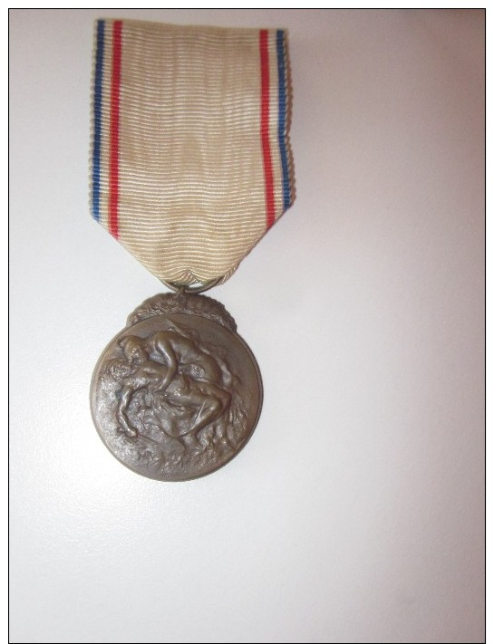 Médaille Reconnaissance Française 1917 - France