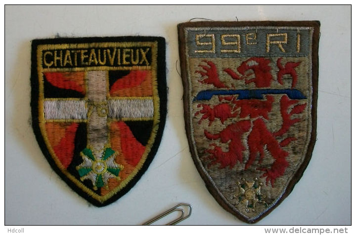 LOT DE 2 INSIGNES TISSU - 76ème Et 99ème REGIMENT D’INFANTERIE - Armée De Terre