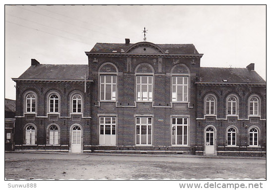 Monten Aken - Gemeentehuis (echte Foto) - Gingelom