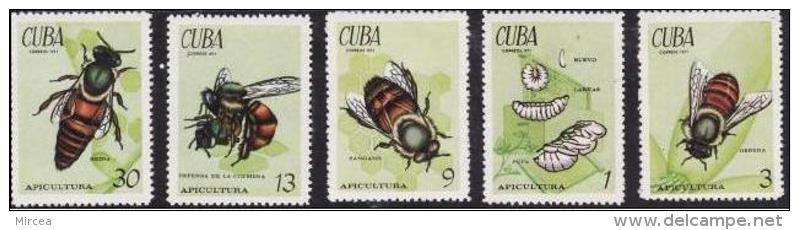 C4435 - Cuba 1971 - Michel No.1702-6 Neufs** - Ongebruikt