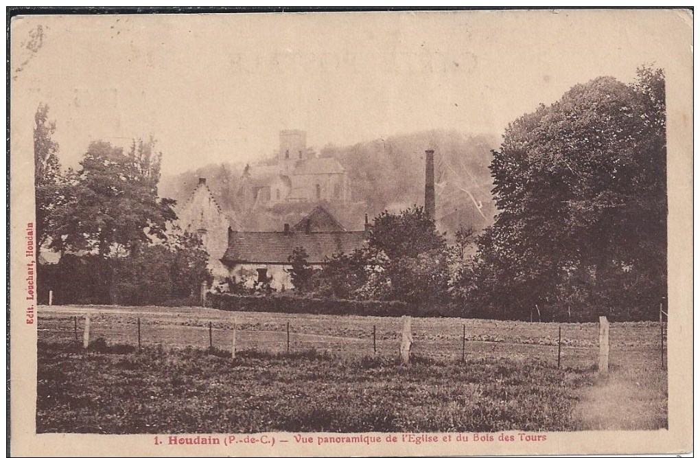 HOUDAIN Vue Panoramique De L'égliseet Du Bois Des Tours - Houdain