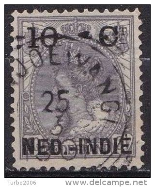 Ned. Indië: Vierkantstempel BANJOEWANGI Op 1900 Hulpuitgifte Zegels NL Overdrukt In Zwart 10 / 10 Ct  NVPH 31 - Nederlands-Indië