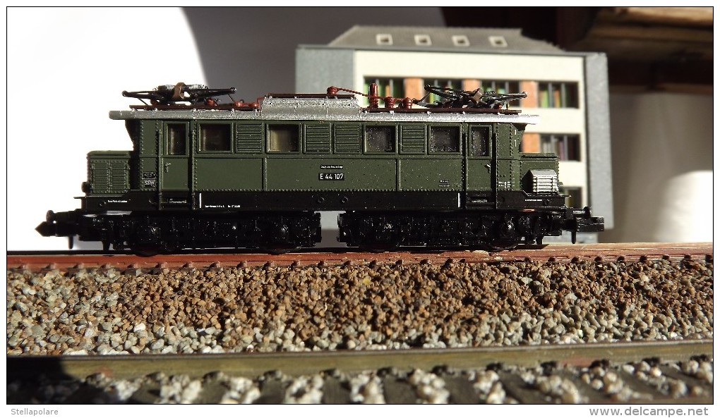 SCALA N ECHELLE - ELLOK LOCO ELETTRICA DB BR E 44 107 - MINITRIX 12852 - Locomotieven