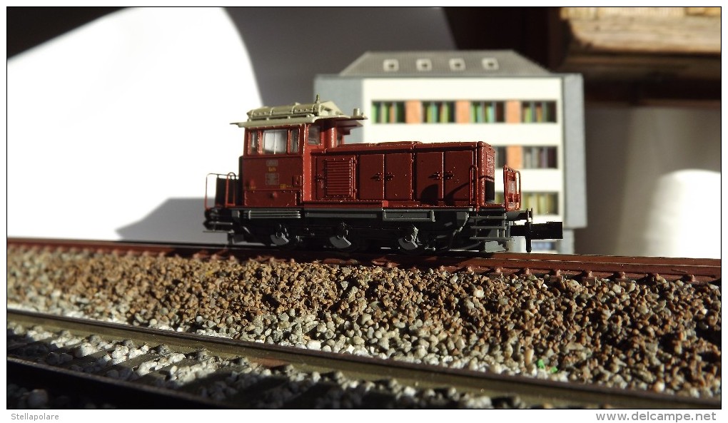 SCALA N ECHELLE - ELLOK LOCO TRATTORE SBB CFF  Em 3/3 18808 - MINITRIX 12060 - Loks