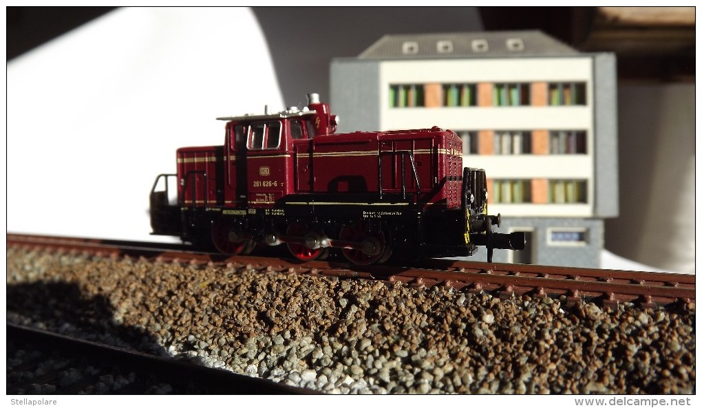 SCALA N ECHELLE - LOCO TRATTORE DIESEL DB BR 261 626 - 6 - MINITRIX 2064 - Locomotives