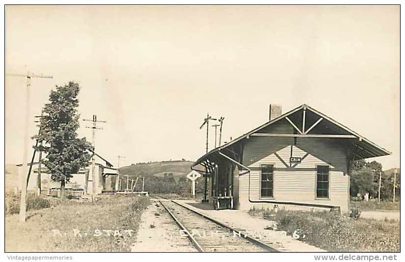 240161-New York, Erin, RPPC, Lehigh Valley Railroad Station, Depot, Eastern Illustrating Photo No 426 - Gares - Sans Trains