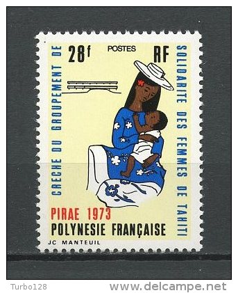 POLYNESIE 1973  N° 93 ** Neuf = MNH Superbe Cote 13,30 € Crèche Femme Women Solidarité Tahiti - Unused Stamps