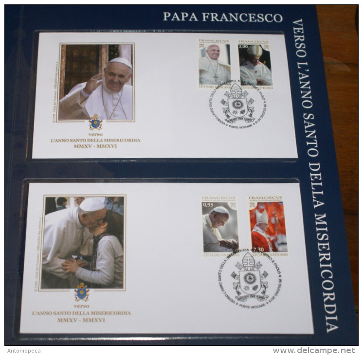 VATICAN 2015 - OFFICIAL FOLDER POPE FRANCESCO VERSO L'ANNO SANTO DELLA MISERICORDIA - Collections