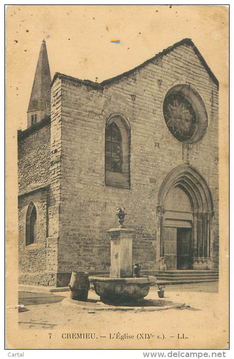 38 - CREMIEU - L'Eglise (XIVe S.) - Crémieu