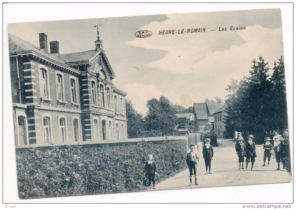 31151  -  Oupeye  -  Heure-le-Romain     Les écoles - Oupeye