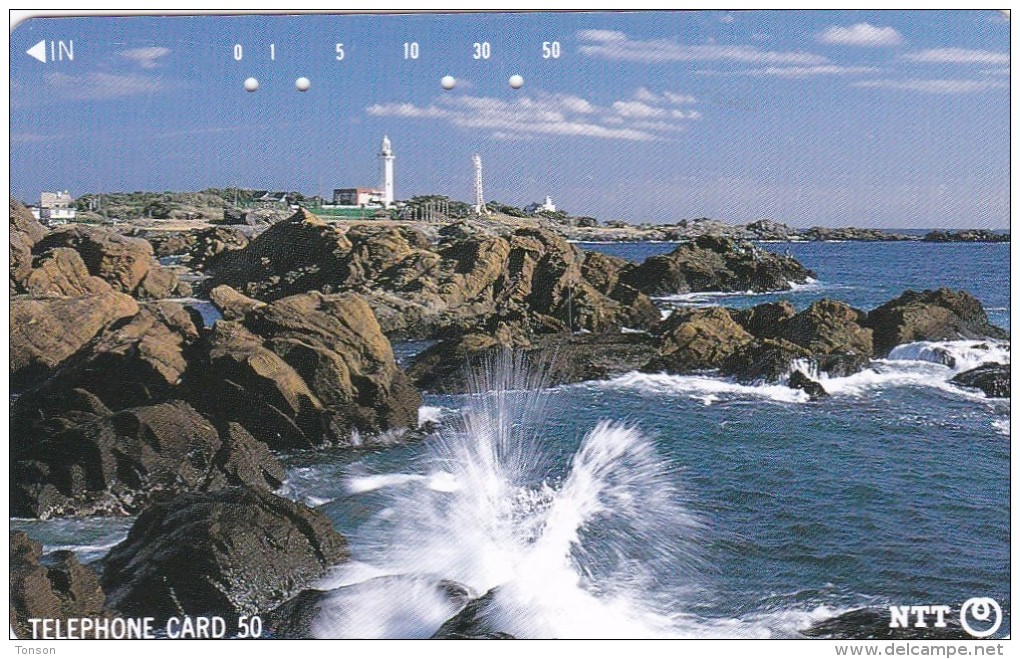 Japan, 251-329 E, Rocky Coast And Lighthouse, 2 Scans. - Leuchttürme