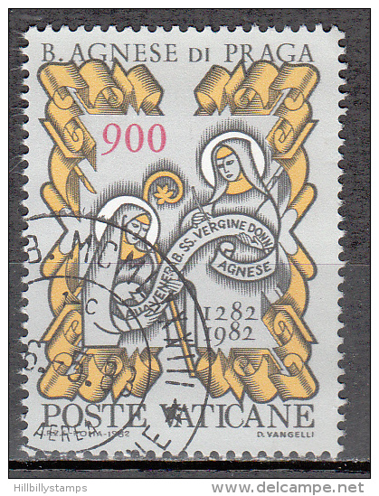 Vatican City   Scott No   706     Used    Year  1982 - Used Stamps