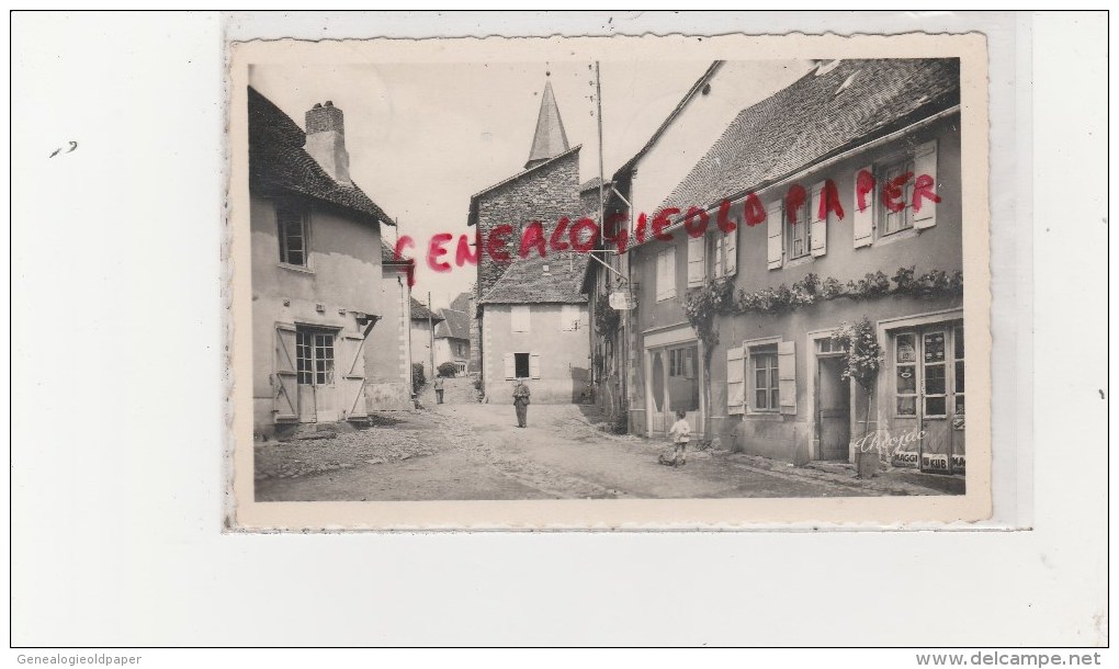 87 - ST - SAINT GERMAIN LES BELLES - PLACE DU PETIT BARRY  1959 - EDITEUR BRUN - Saint Germain Les Belles