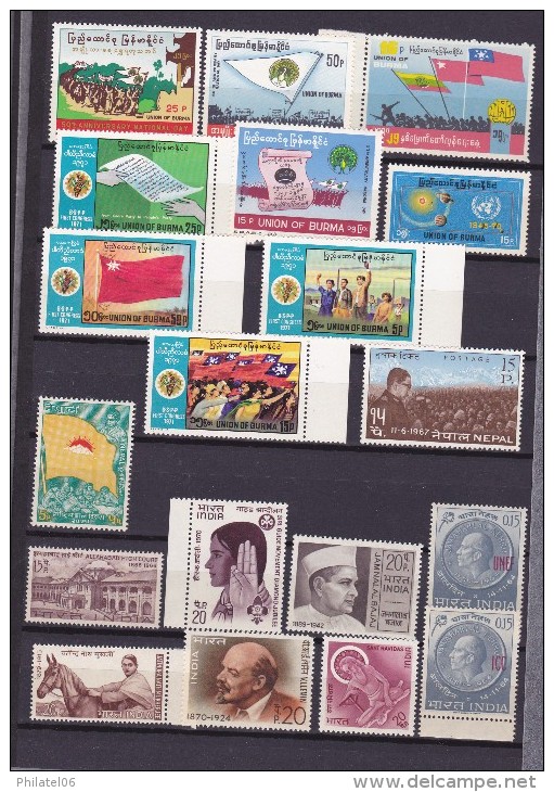 INDIA AND NEPAL  STAMPS MINT  MNH** - Collections, Lots & Series