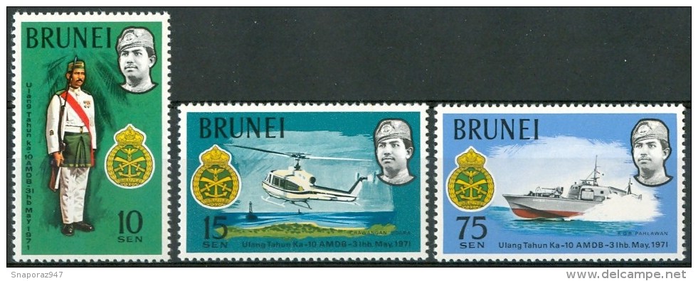 1971 Brunei 10°AnniversariaDel Reggimento Reale Malesedel Brunei Set MNH** Ul9 - Brunei (1984-...)