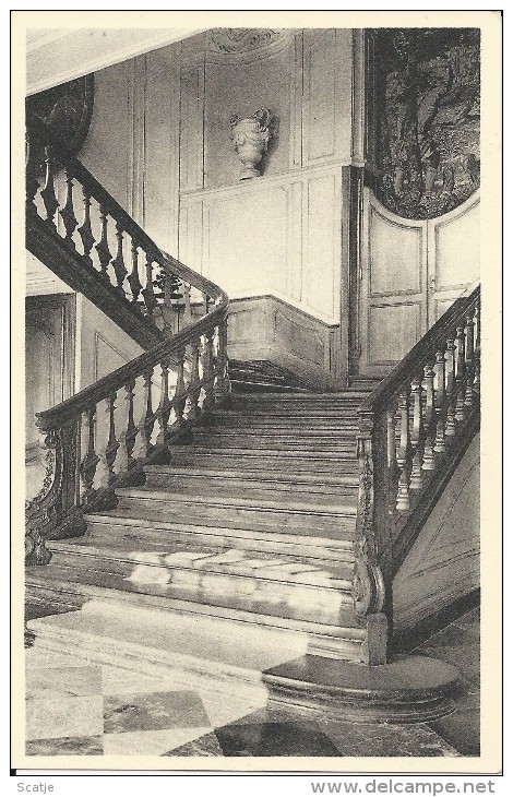 Franc-Waret      Escalier D'Honneur - Fernelmont