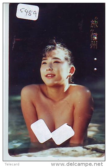 Télécarte Japon EROTIQUE (5489) EROTIC * Japan * ACTRESS  * TK *  BIKINI  GIRL * BATHCLOTHES  * FEMME * SEXY LADY - Mode