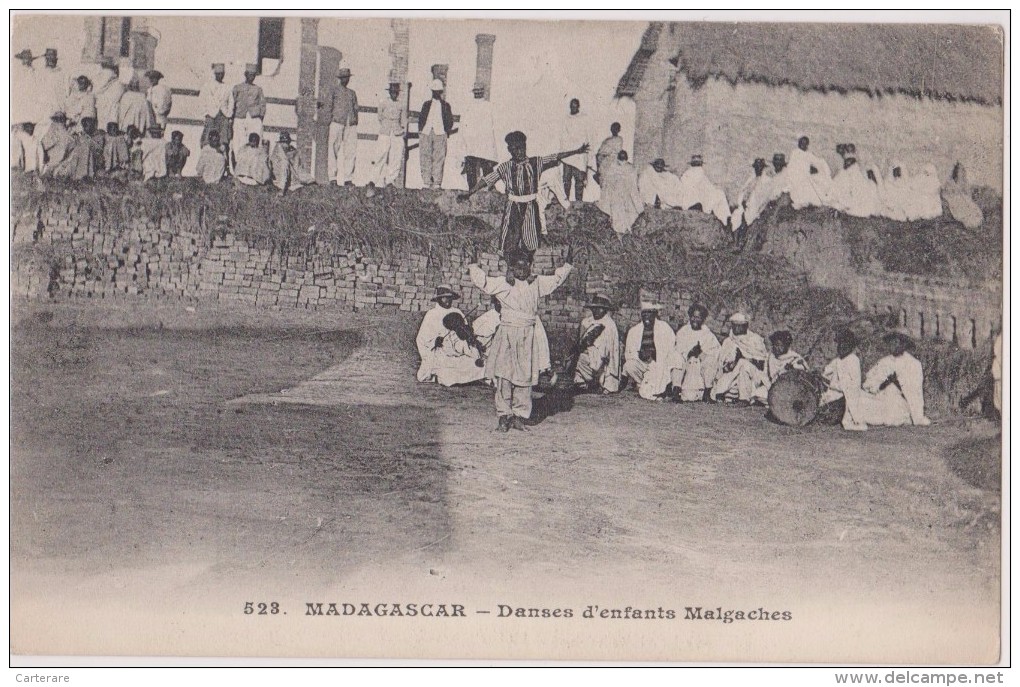 MADAGASCAR,MADAGASIKARA,MALAGASY,ile,sud équateur,ex Colonie Française,danseuse,danceuse - Madagaskar