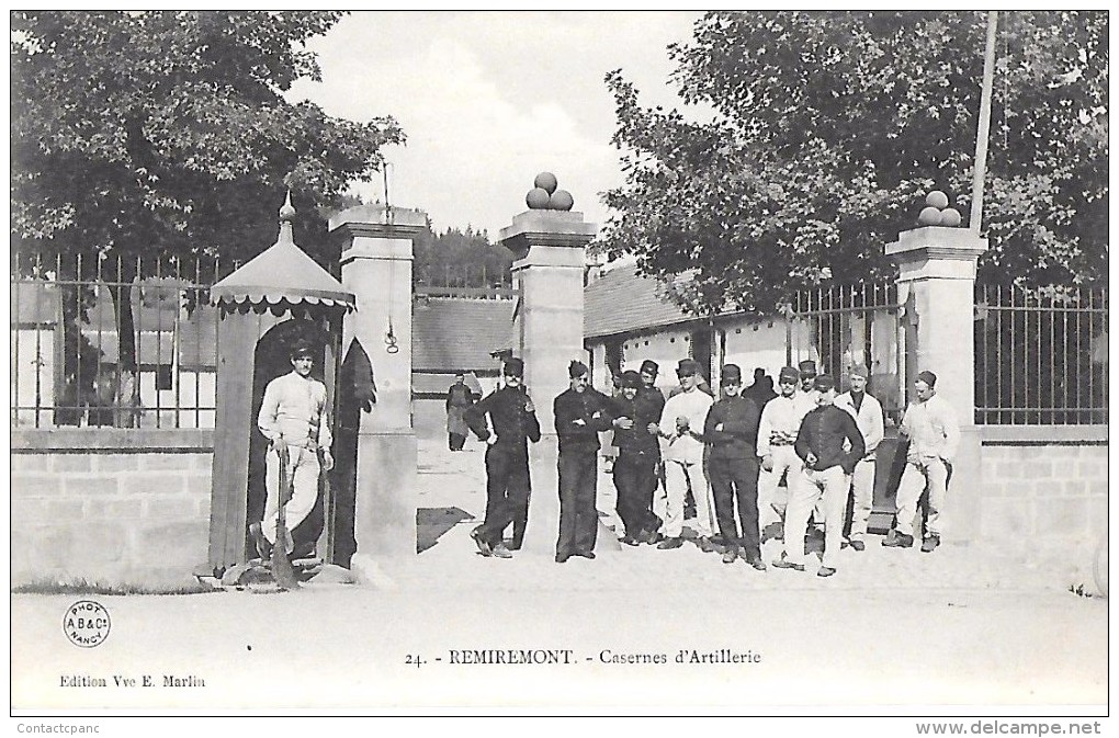 REMIREMONT     ( 88 )  -  Caserne D´ Artillerie - Remiremont