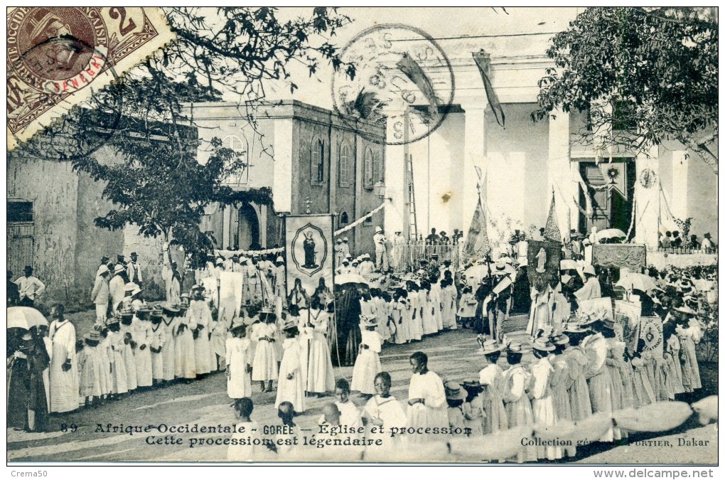 SENEGAL - GOREE - Eglise Et Procession, Cette Procession Est Légendaire - Sénégal