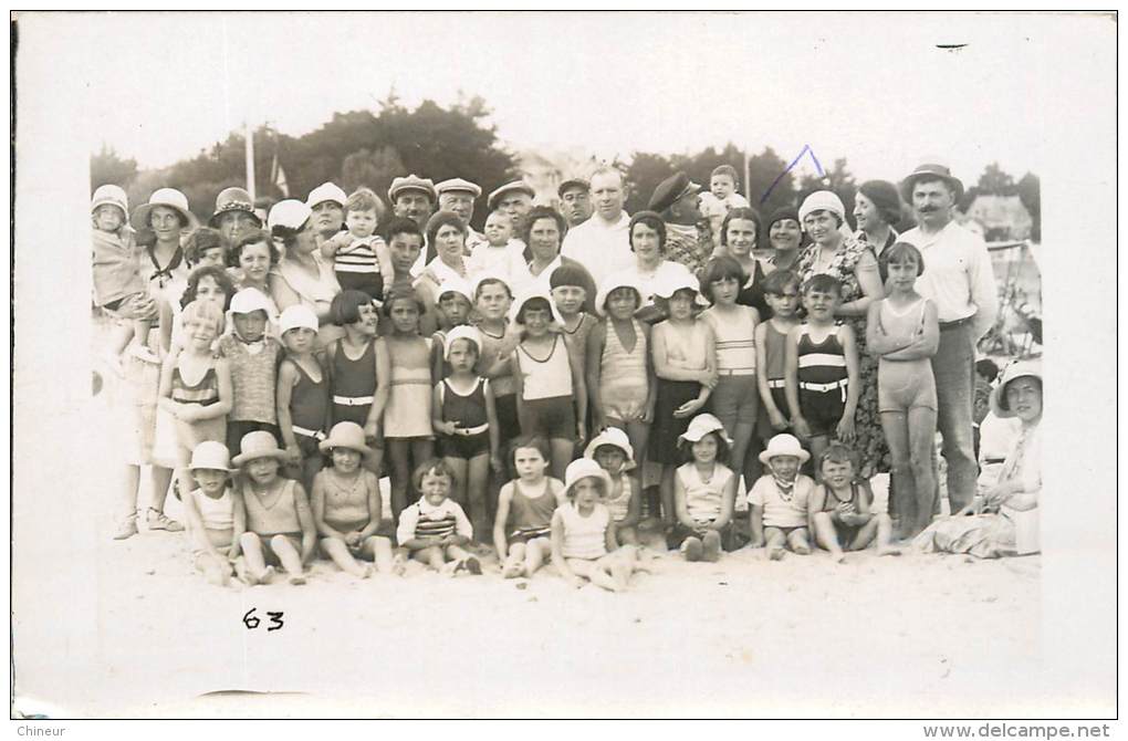 CARTE PHOTO GROUPE D'ENFANTS SUR LA PLGE DU POULIGUEN 1932 - Le Pouliguen