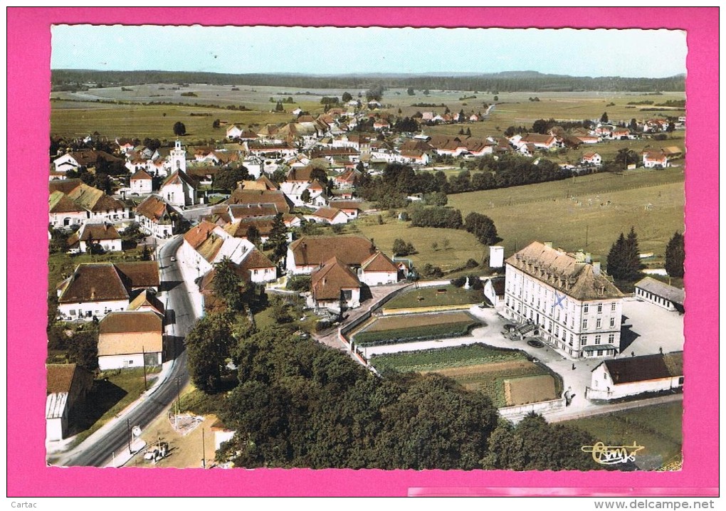 D25. LEVIER. VUE GENERALE AERIENNE, LE PENSIONNAT SAINT-JOSEPH - Autres & Non Classés