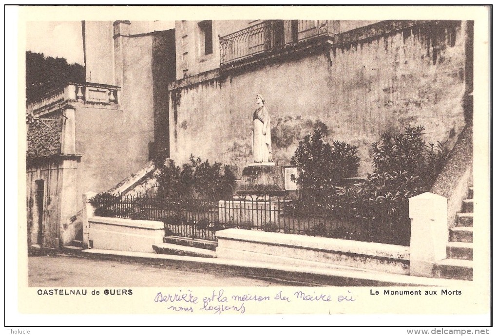 Castelnau De Guers (Pézenas-Beziers-Hérault)-Le Monument Aux Morts-CP Pas Courante-petite Anotation Dans Le Bas - Pezenas