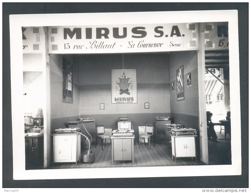 ALGER Salon Des Arts Ménagers 1935 Photo Du Stand MIRUS S.A. Cuisiniéres L DESSAULT Photo Industrielle Alger - Métiers