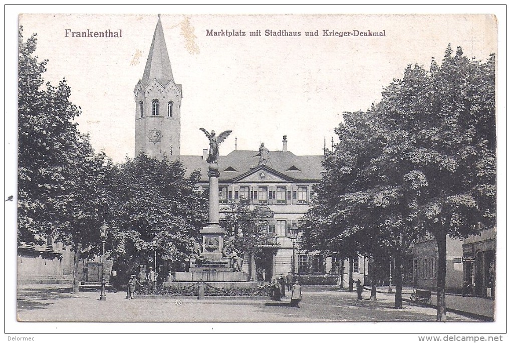 CPA Frankenthal Rheinland Pfalz Deutschland Marktplatz Mit Stadhauss Und Krieger  Verlag Anstalt GMBH Dresden Blasewitz - Frankenthal