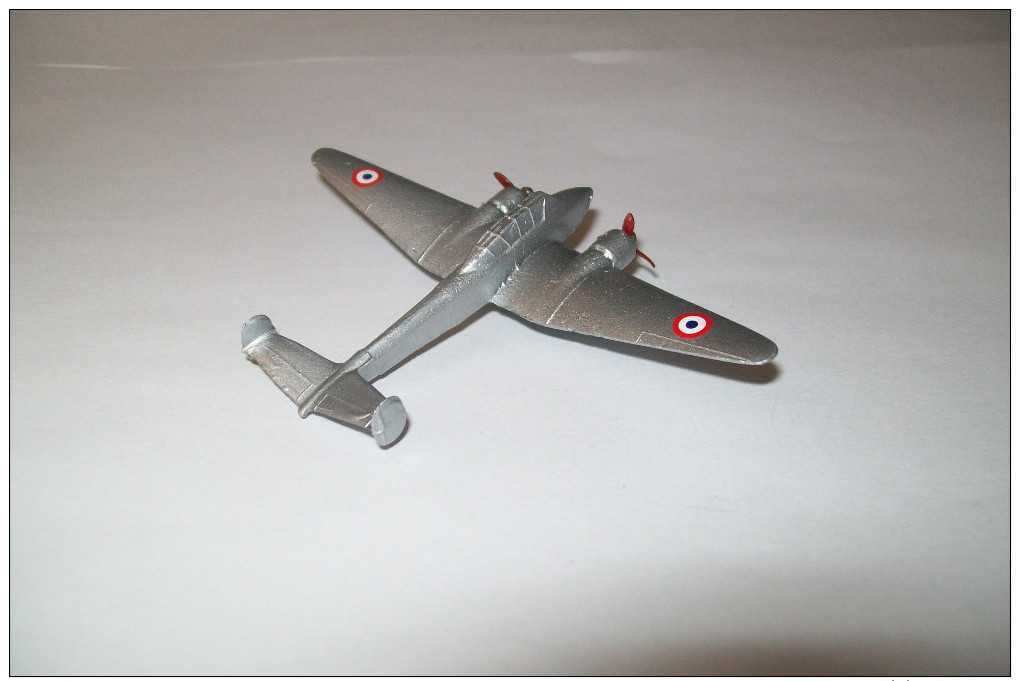 Modèle Réduit D'avion Potez 63  De Marque Dinky Toys - Luchtvaart