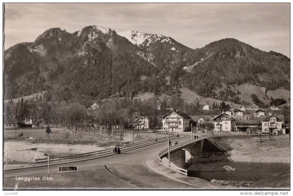 LENGGRIES OBB MIT NEUER ISARBRUCKE GEGEN BRAUNECK - Lenggries