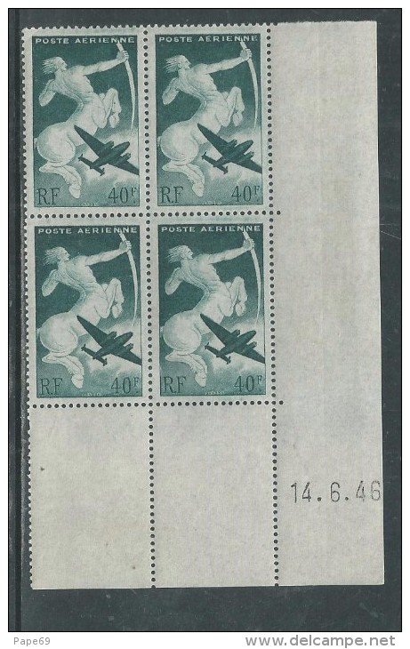 France P. A. N° 16 XX Sagittaire En Bloc De 4 Coin Daté Du 14 . 6 . 46,  Sans Charnière, TB - Poste Aérienne