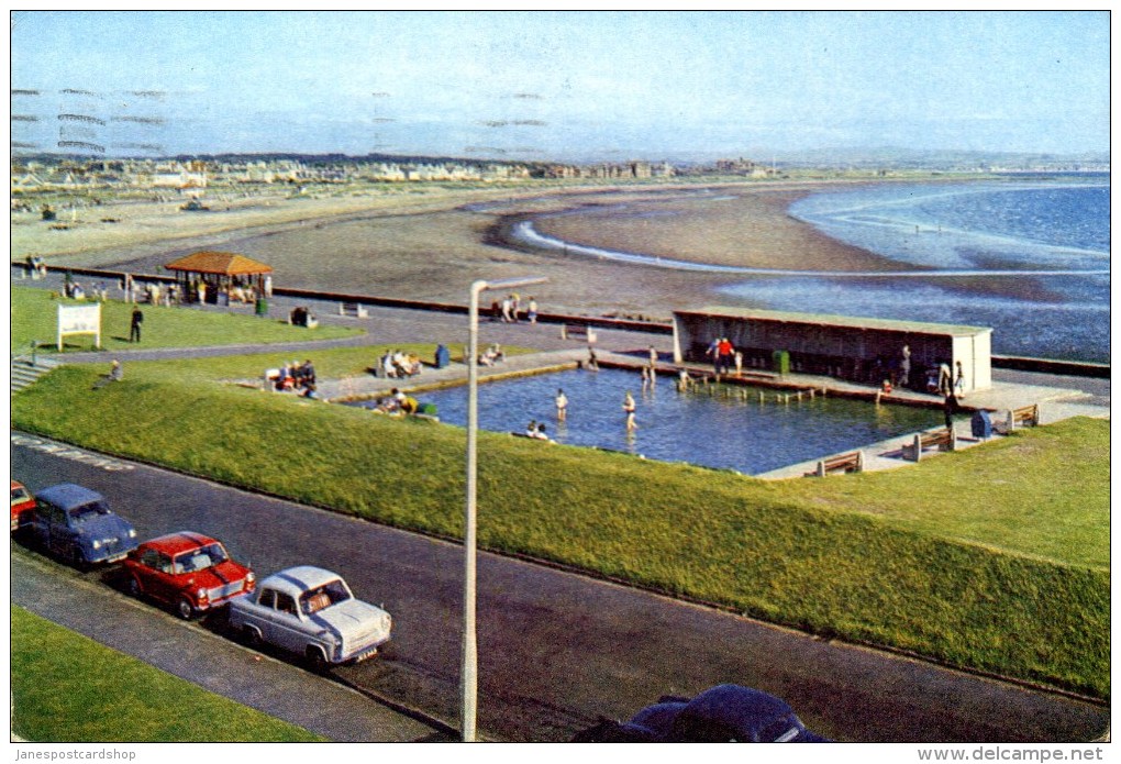 SOUTH BEACH - TROON, AYRSHIRE - Showing Old Cars And Swimming Pool - Postally Used 1970 - Ayrshire