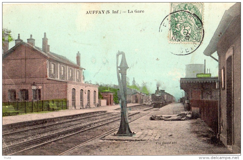 AUFFAY LA GARE ARRIVEE DU TRAIN CARTE COLORISEE - Auffay