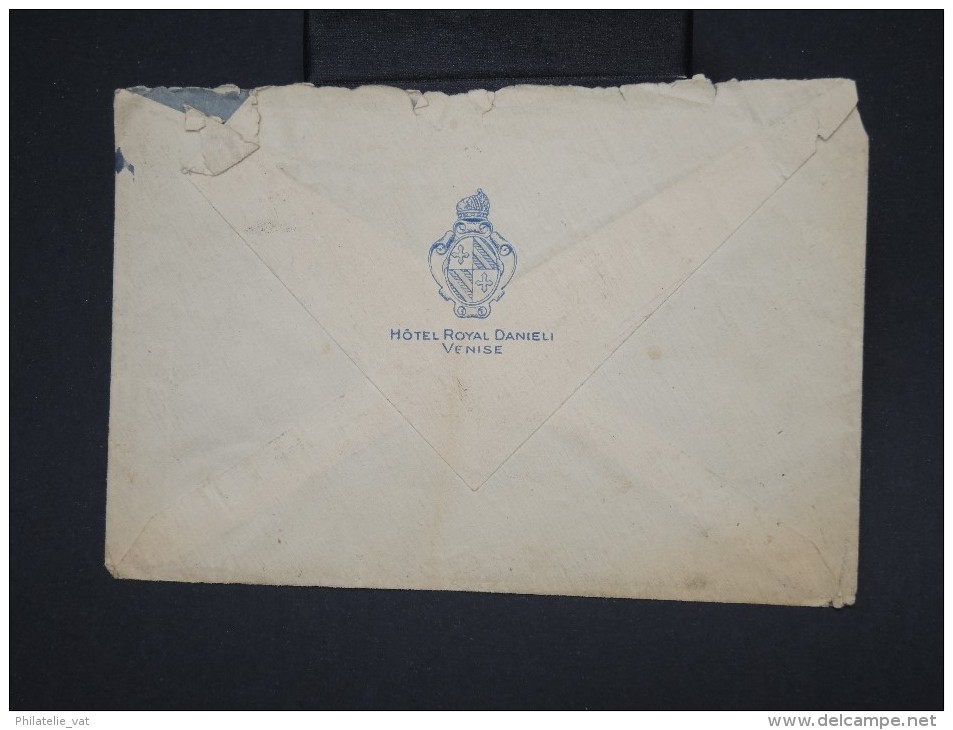 ITALIE - Enveloppe Par Avion De Venize Pour Paris En 1931 - à Voir - Lot P7780 - Marcophilie (Avions)