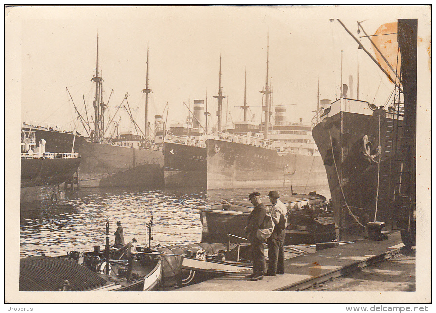 GERMANY - Hamburg - Kaiser Wilhelm Hafen - Iserlohn