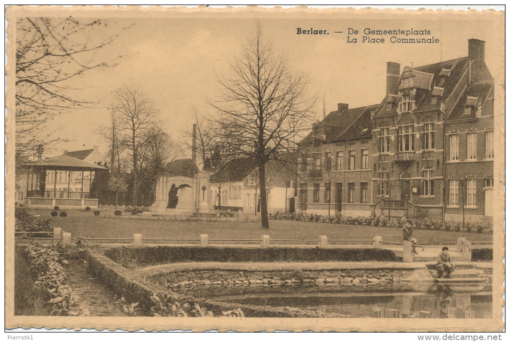 BELGIQUE - BERLAER - La Place Communale - Berlaar