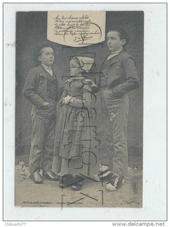 Soullans (85)  : GP D´enfants En Costume Traditionnel  Jeunes Maraichains En 1905 (animé) PF. - Soullans