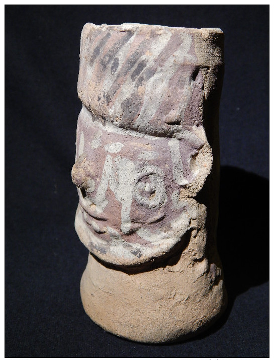 Rare Kéro Anthropomorphe Chancay, Pérou  Précolombien.10-14è S. Pre Columbian. - Archéologie