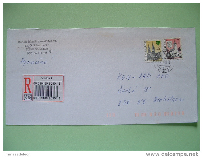 Slokakia 2001 Registered Cover To Bratislava - Church - Brieven En Documenten
