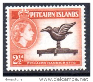 Pitcairn Island 1957 QEII 2½d Handicrafts Definitive, Hinged Mint - Pitcairn Islands