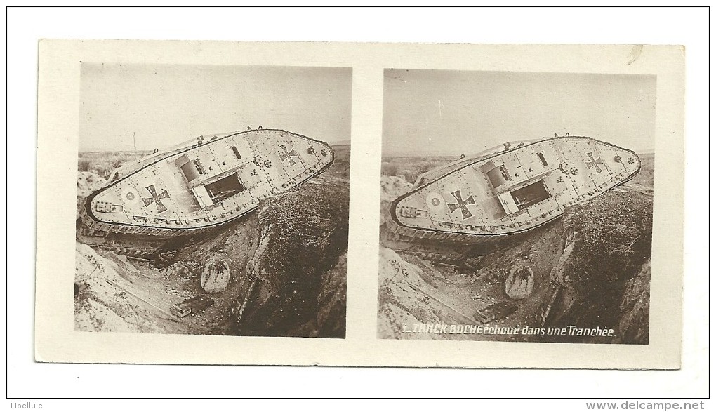 Stereo : Après 1900  Tanck Boche échoué Dans Une Tranchée - Fotos Estereoscópicas