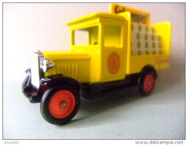 CAMION CHEVROLET CON PUBLICIDAD De SCHWEPPES - Corgi Toys