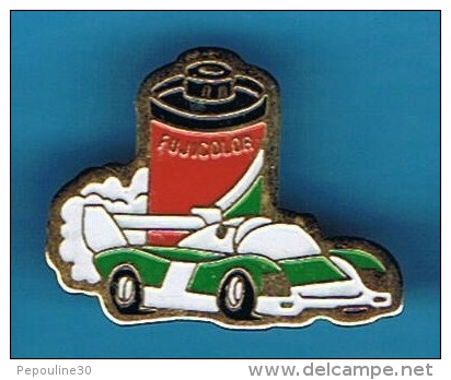 PIN´S //  ** PORSCHE 956 * 1982 * PELLICULE FUGICOLOR ** - Porsche