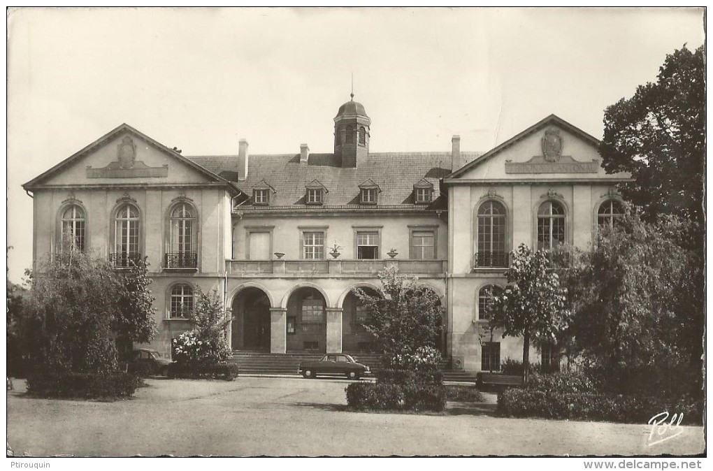 ARS SUR MOSELLE - L'hôtel De Ville Et Le Tribunal - Ars Sur Moselle