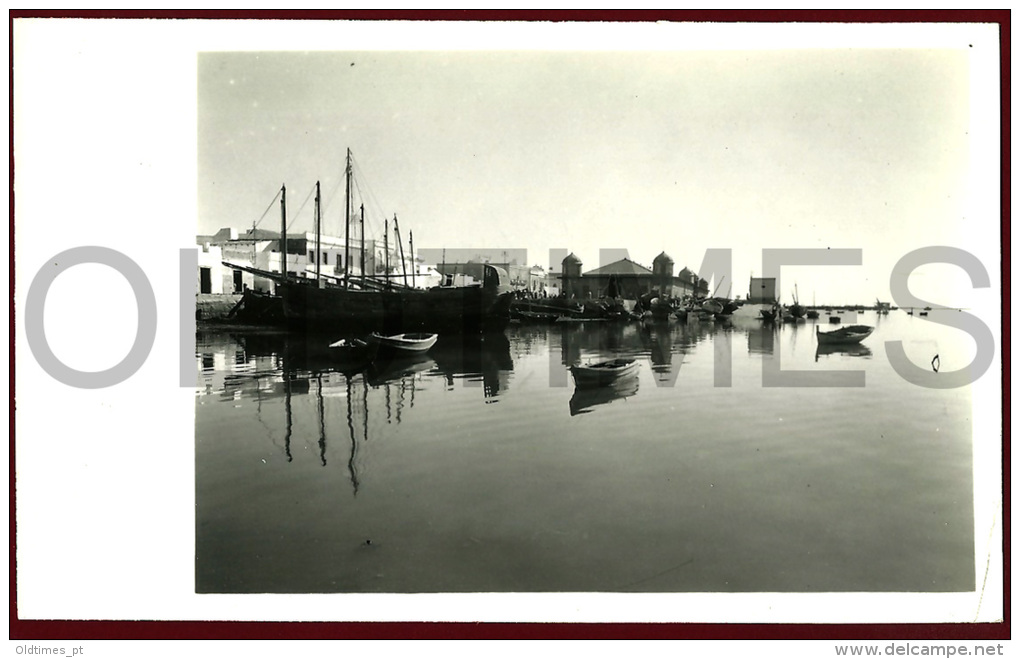 PORTUGAL - OLHAO - UM PROMENOR DA DOCA E MERCADO - PROVA DE EDITOR - 1950 REAL PHOTO - Other & Unclassified